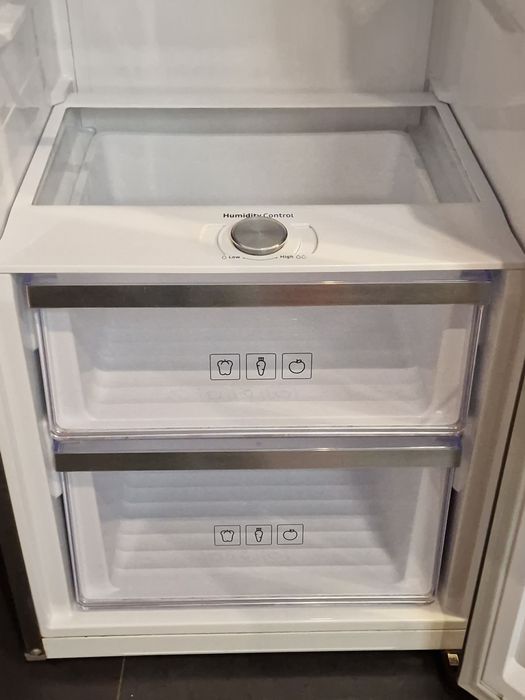 Frigorífico Samsung 387L, como novo