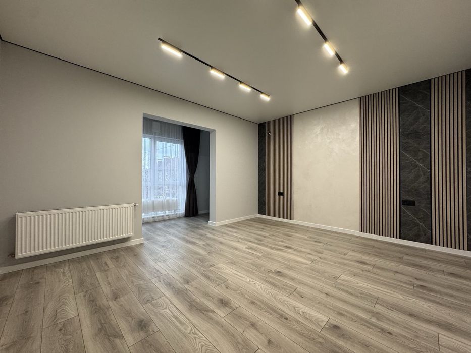 Продаж таухауса у топ локації