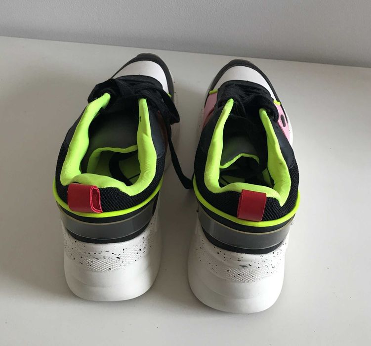 Sapatilhas tenis estilo chunky multicolor Bershka