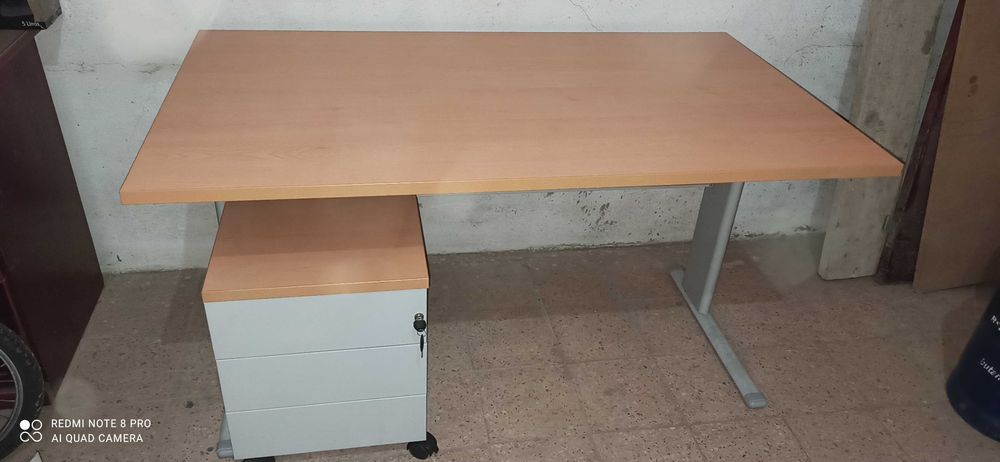 Conjunto de secretaria de escritório