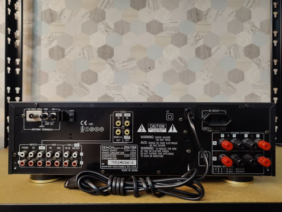 Amplituner Denon DRA-735R piękny stan, pilot