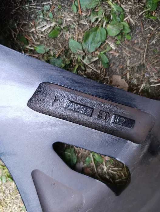 Диски (+Літні шини) Audi RS 20 дюймів