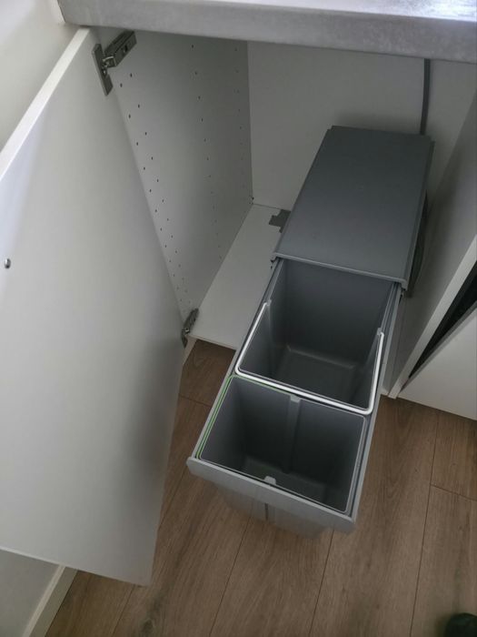 Meble kuchenne + AGD z wyspą biały mat