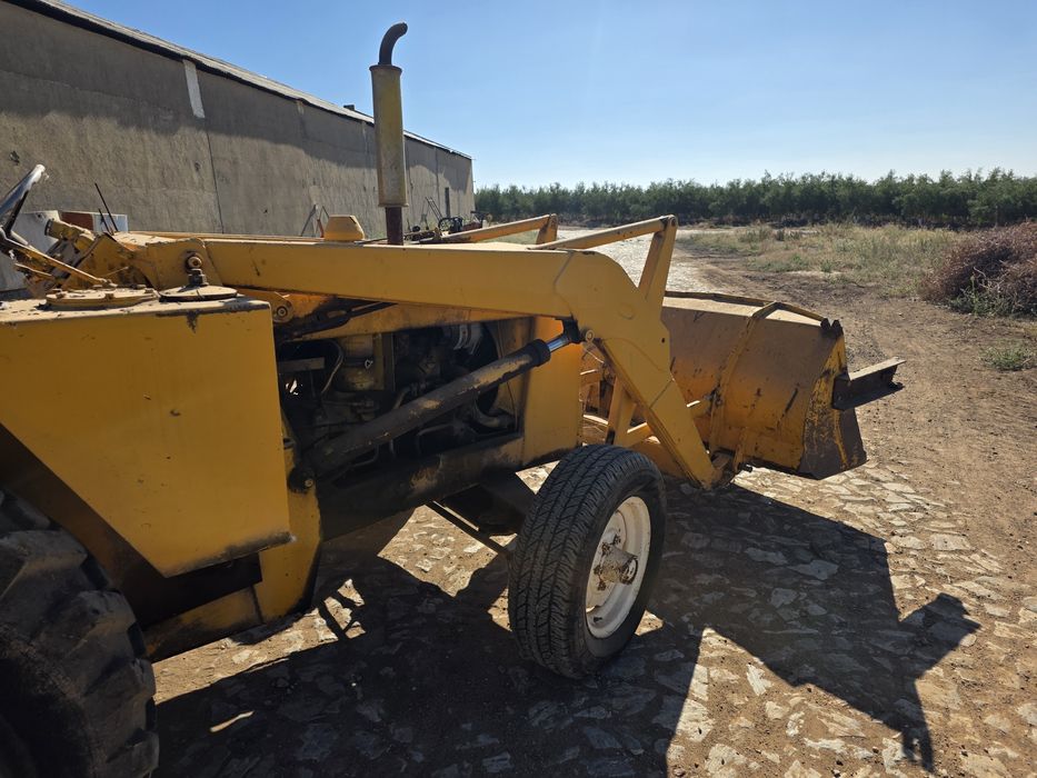 Pá carregadora Internacional Harvester