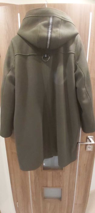 Sprzedam płaszcz Khaki