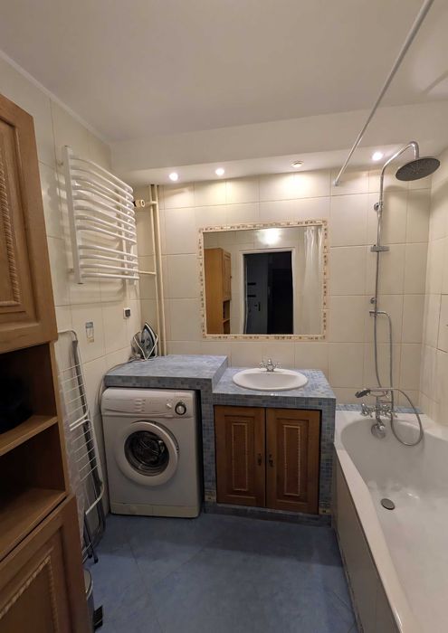 Blisko Politechniki - pokój 21,5m2 z balkonem do wynajęcia (os. Czuby)