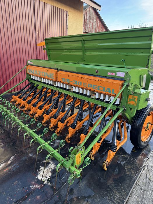 AMAZONE D8-30 special 3м Амазоне