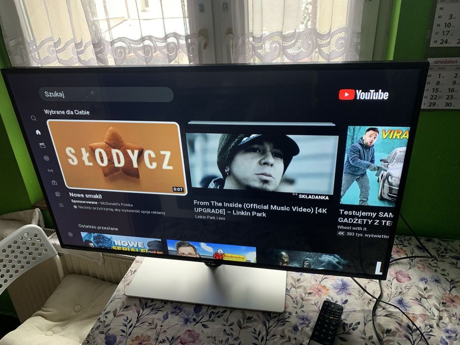 TV Sharp Aquos 3D 42 cale wifi youtube