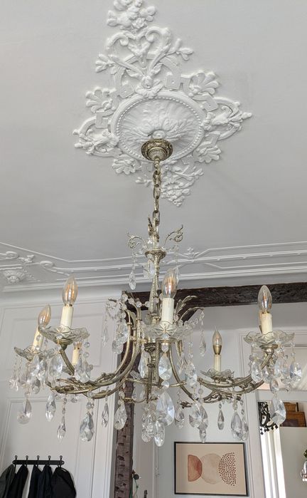 Lustre Clássico de 8 Braços em latão banhado a prata e Cristal Lapidado (Funcional)