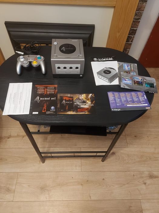 Nintendo gamecube resident evil limited edition