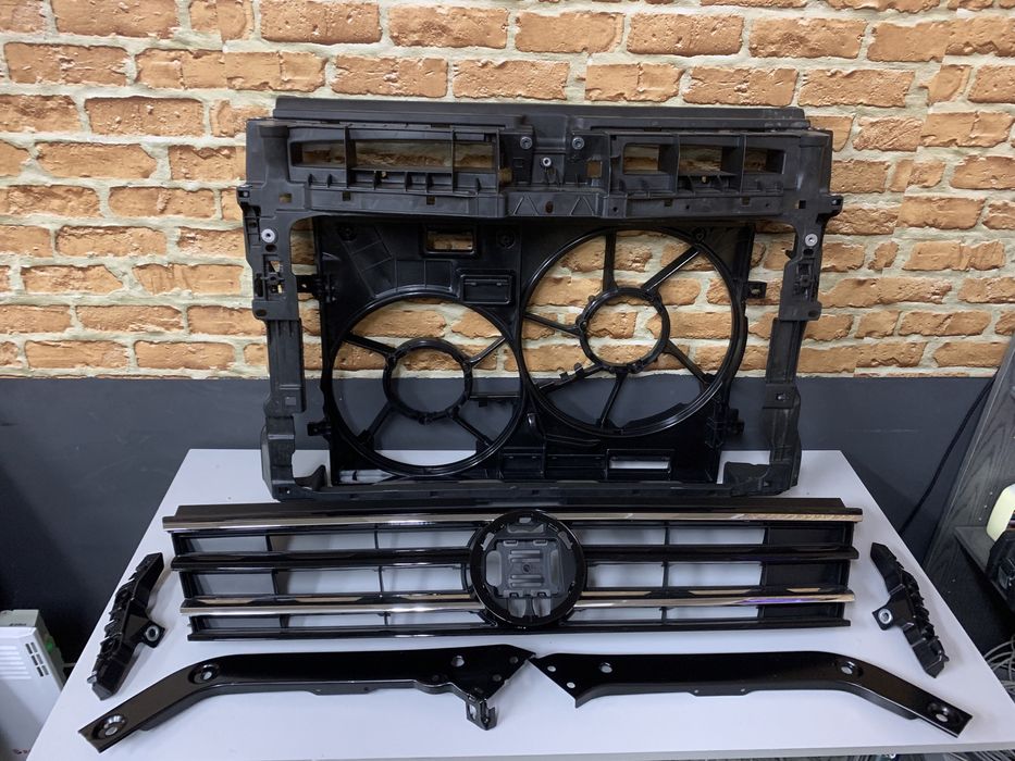 Volkswagen VW Tiguan 2 Allspace Радіатор Інтеркулера