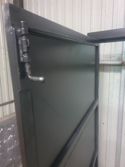 Porta dupla com aro