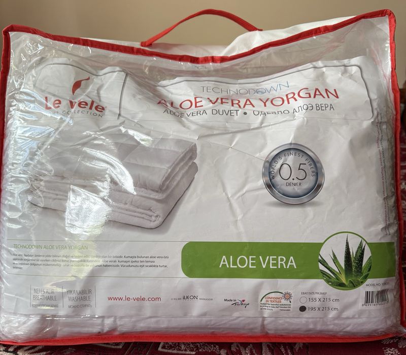 Ковдра Le Vele з Aloe Vera просоченням 195х215 см