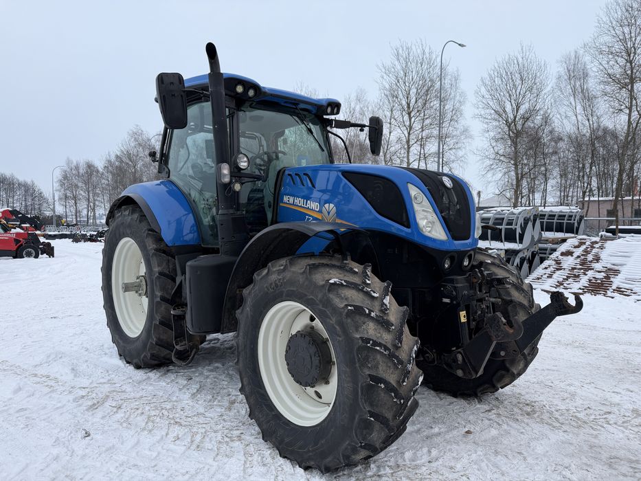 New Holland T7.260 PC, TUZ + WOM, GPS