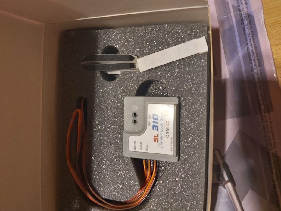 Helicóptero kyosho kaliber 30