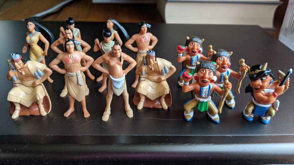 Figurki Kinder Niespodzianka Indianie Zestaw 14szt