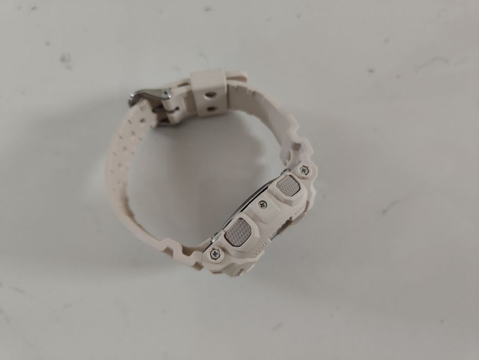 Nowy śliczny G shock