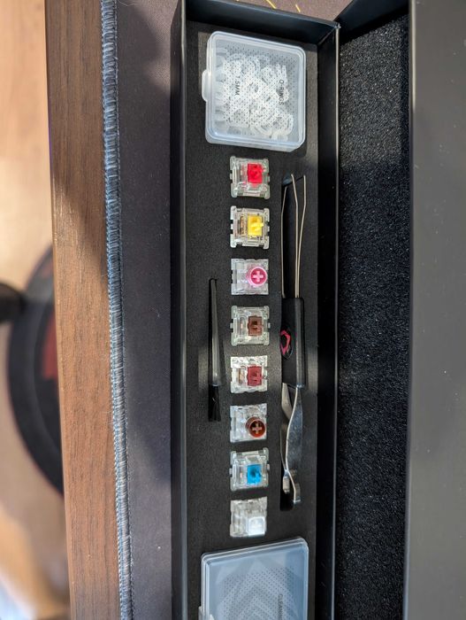 Dygma Defy English US / Kailh Silent Brown/Tactile / Tenting