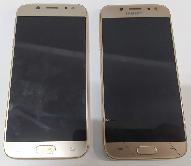 Телефон Samsung Galaxy J5 (2 шт.) на запчасти
