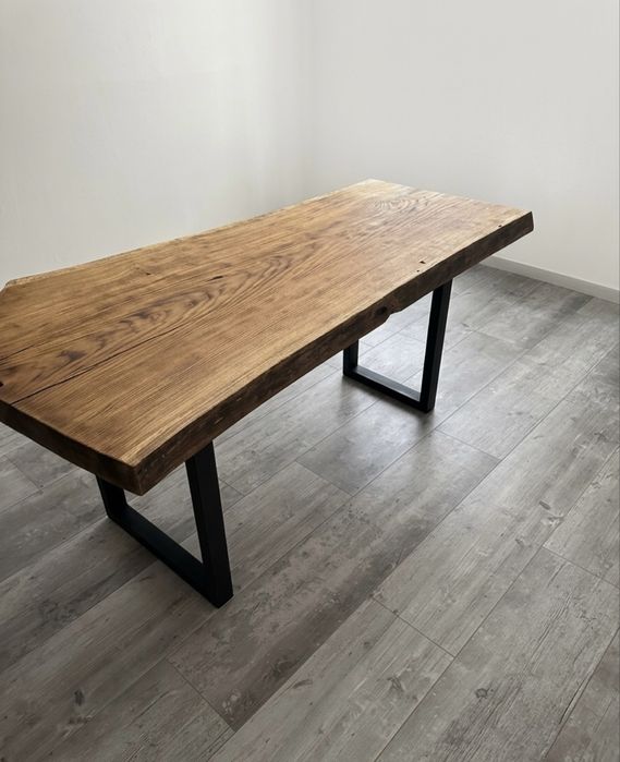 Stół dębowy loft 171 cm | Lity dąb | Live Edge | Ręcznie wykonany