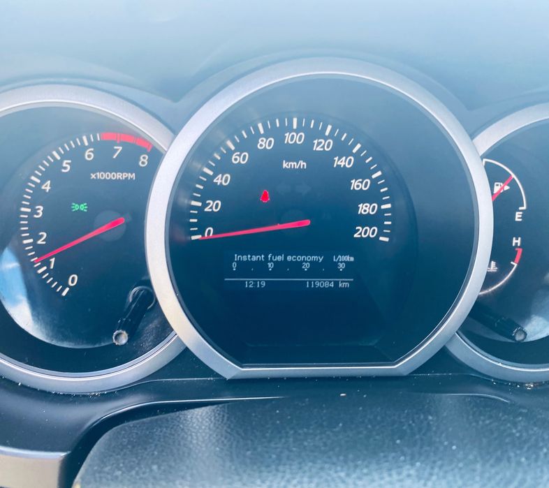 Suzuki Grand Vitara 2.0 2010’