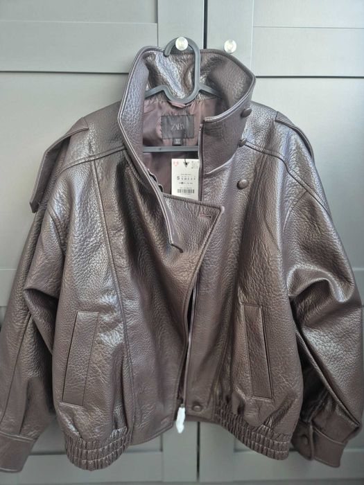 Трендова шоколадна куртка косуха Zara