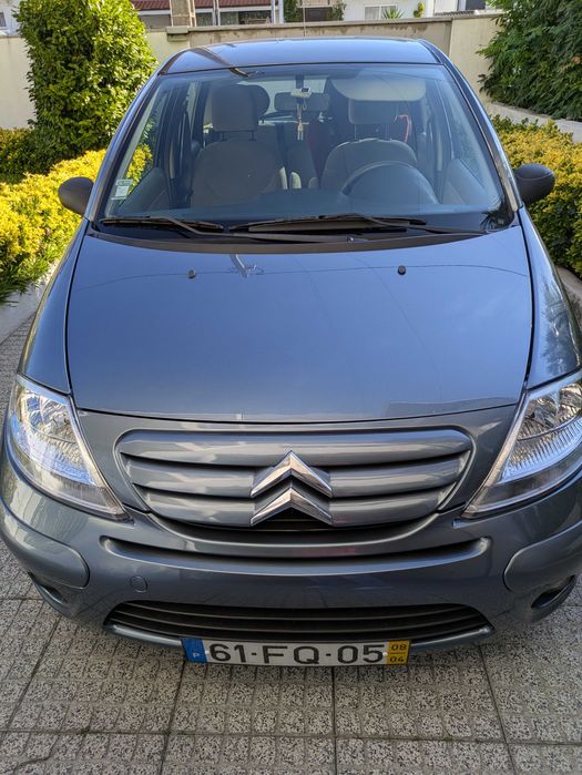 Citroen C3 económico para andar na cidade