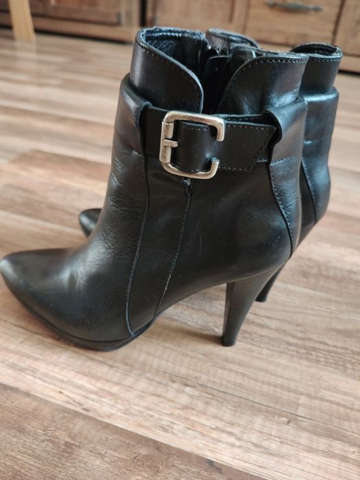 Напівчобітки zalando 38p