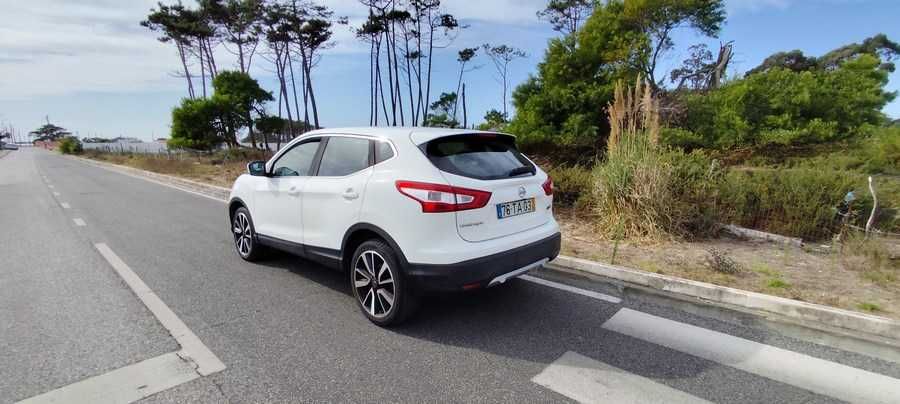 Nissan Qashqai 1.5 dCi Tekna J19