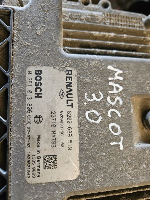 Sterownik silnika Renault Mascott 3.0 2006