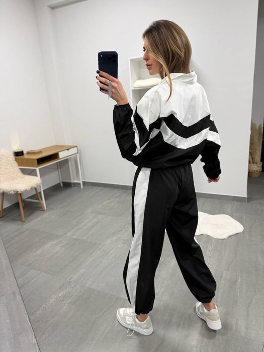 Женский спортивный костюм из плащевки/Жіночий костюм з плащівки ER