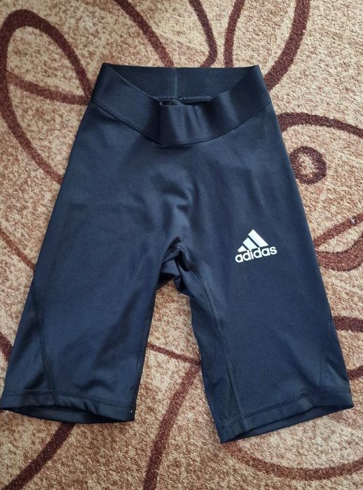 Велосипедки шорти Adidas CW9456