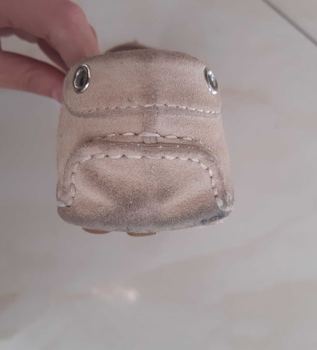 Beżowe markowe mokasyny Car Shoe 37