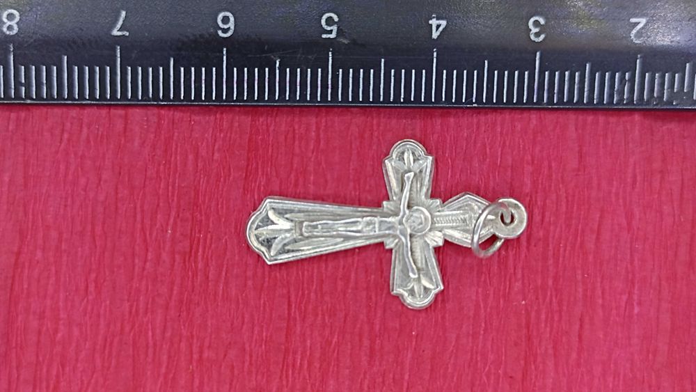 Срібний ланцюжок з хрестиком 5,74гр.