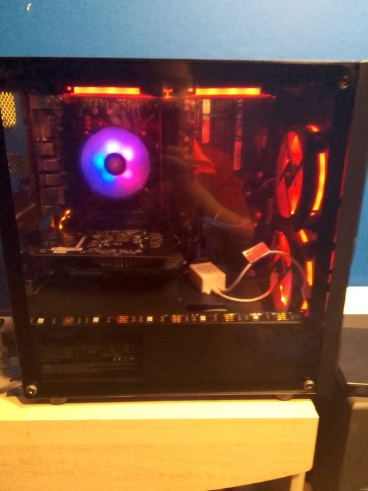 Komputer stacjonarny gejmingowy