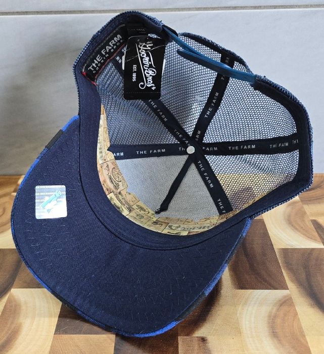Czapka truckerka Gorin Bros. The Farm Lone Wolf The Mesh