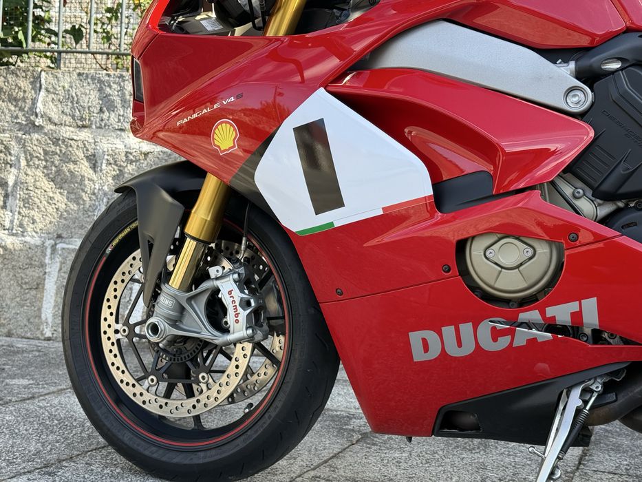 Ducati Panigale V4S