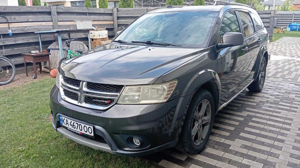 Продаю власний автомобіль Dodge Journey  у топовій комплектації Crossroad
