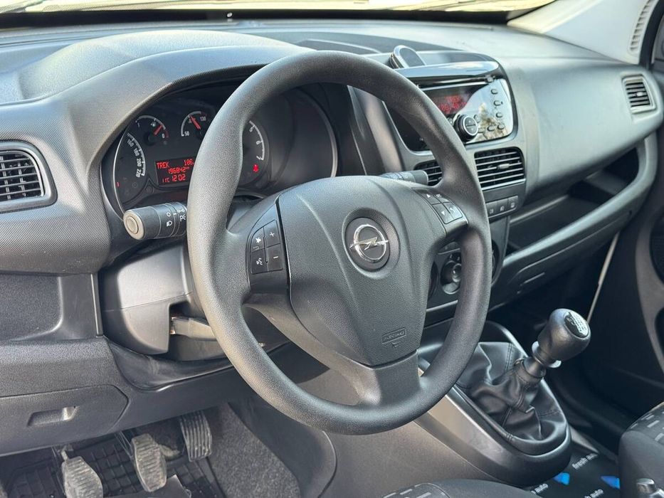 Opel Combo 2018 freshauto