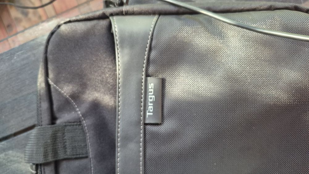 Czarna Torba na laptopa