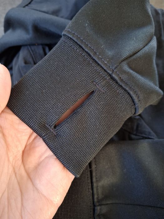 122cm 128cm bluza Nike Air Max czarna chłopięca