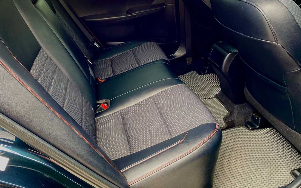 Toyota Camry 2015