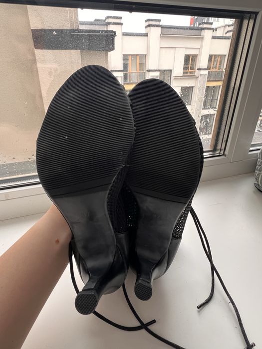 Туфлі для high heels