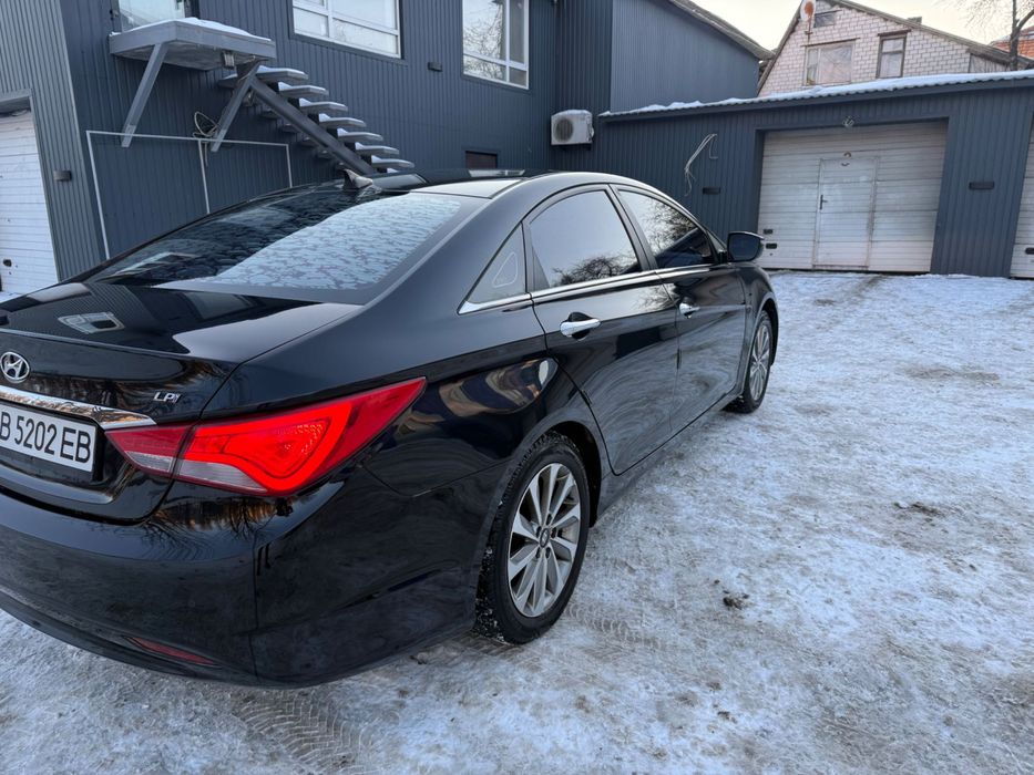 Хюндай соната бізнес