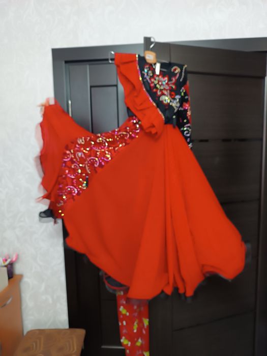 Продам плаття для східних танців