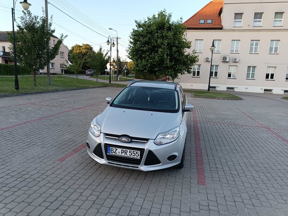 Ford Focus 2011r. 1,6 benzyna 105KM! Klima! Alumy! Serwis! z Niemiec! Opłacony!