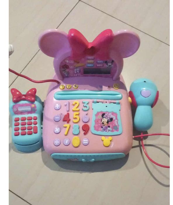 Kasa Fiskalna i wózek sklepowy z myszką minnie