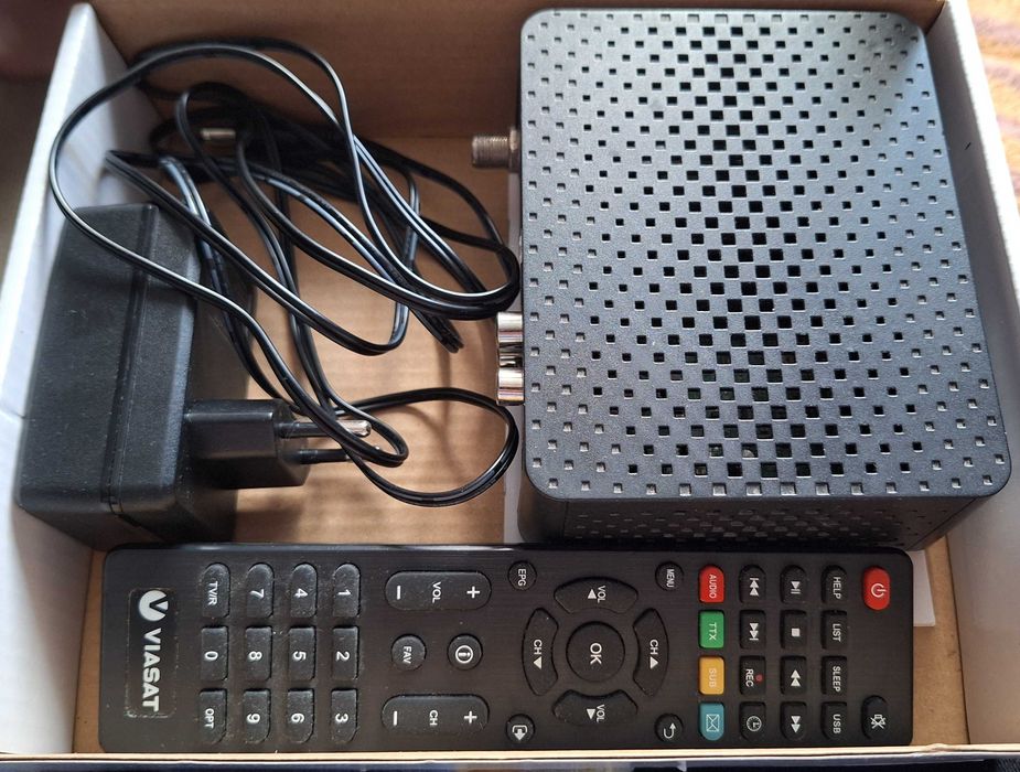 Телевізійна приставка ROMSAT S2 TV супутникова, б/в