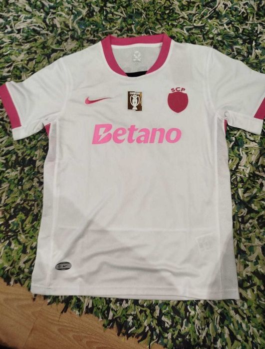 Camisola Sporting Homenagem Cancro da mama