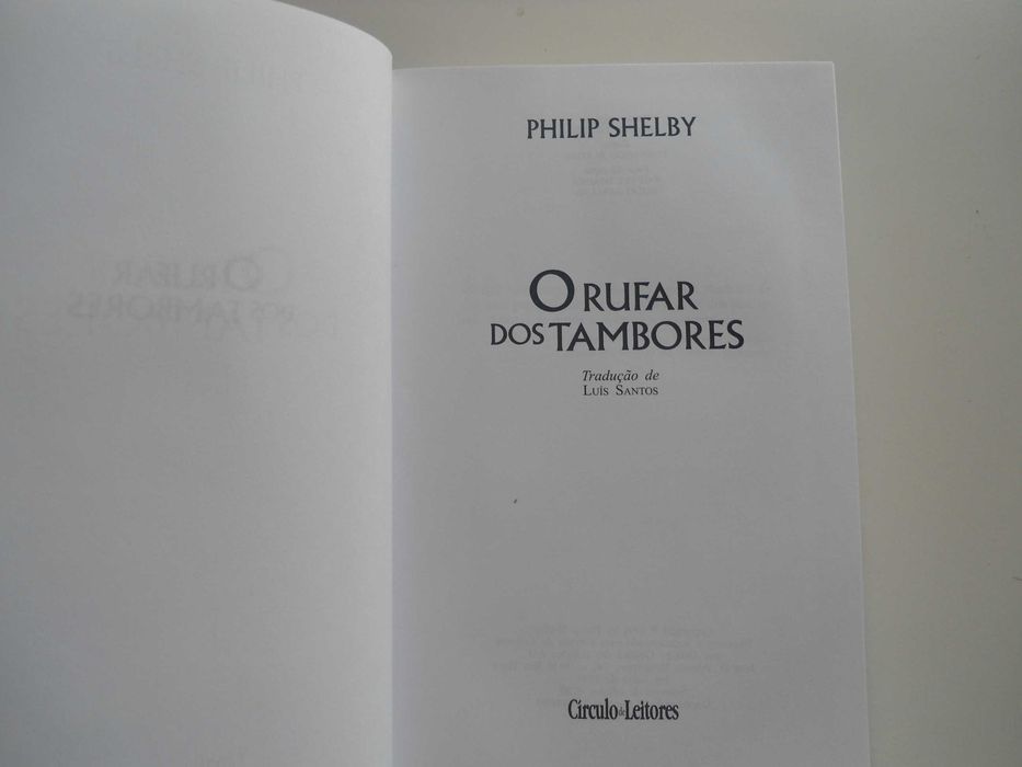 O Rufar dos Tambores por Philip Shelby (1999)